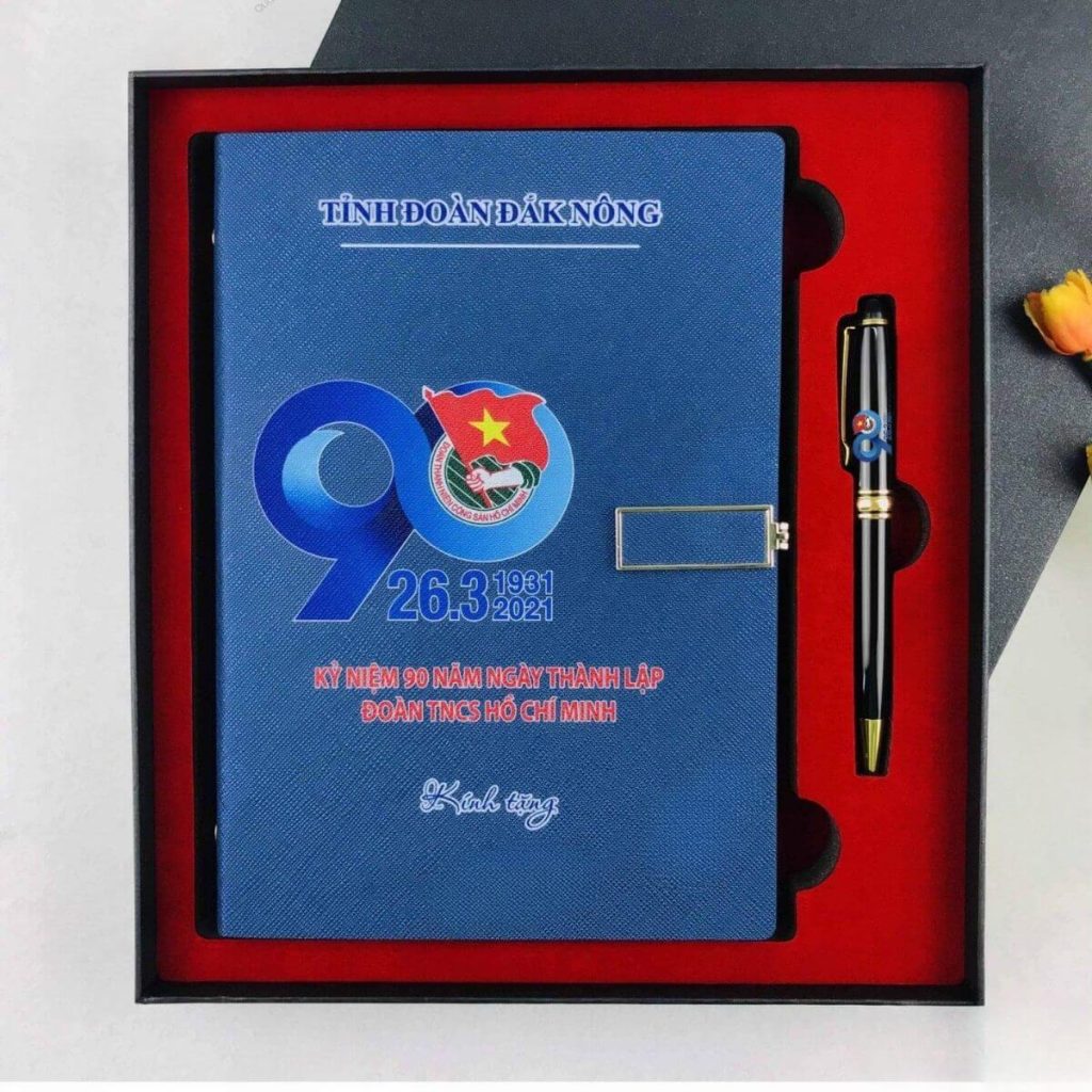 quà lưu niệm đại hội đoàn